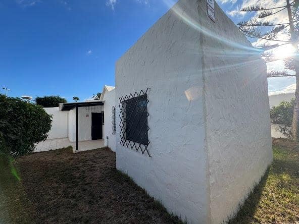 2 Zimmer Bungalow zu vermieten in Playa del Ingles mit Pool - 1.500 € (Ref: 9415926)