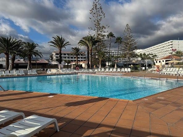 2 Zimmer Bungalow zu vermieten in Playa del Ingles mit Pool - 1.500 € (Ref: 9415926)