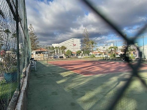 2 Zimmer Bungalow zu vermieten in Playa del Ingles mit Pool - 1.500 € (Ref: 9415926)