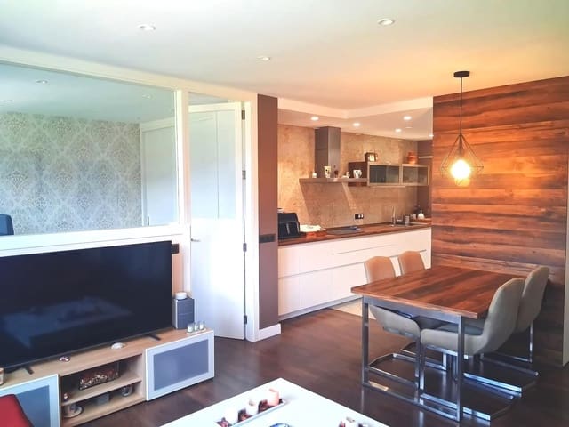 3 soverom Leilighet til salgs i Tamaraceite, Las Palmas de Gran Canaria med garasje - € 215 000 (Ref: 9427209)