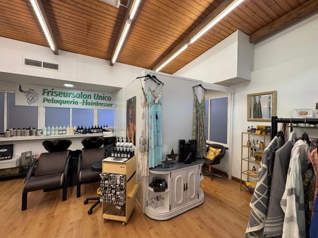 Kommersiell til leie i Playa del Inglés, San Bartolomé de Tirajana - € 300 (Ref: 9446336)