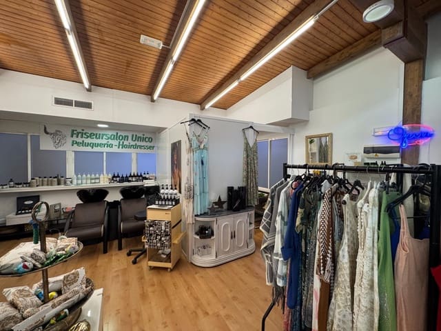 Kommersiell til leie i Playa del Inglés, San Bartolomé de Tirajana - € 300 (Ref: 9446336)