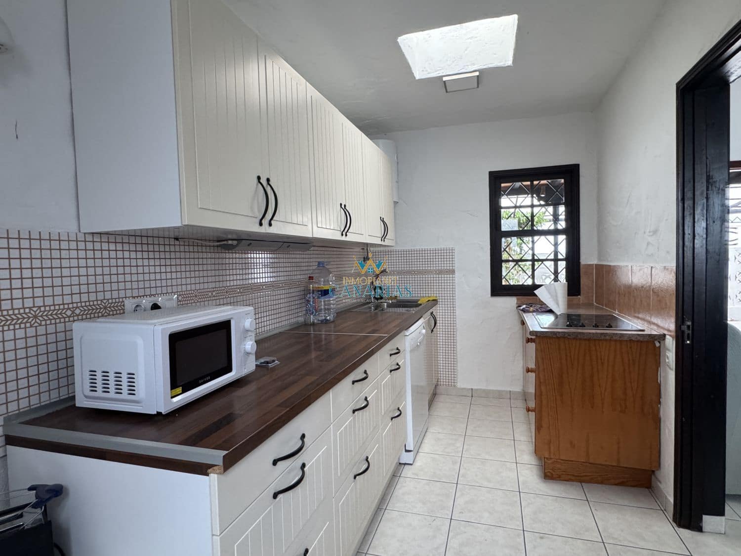 Bungalow de 2 habitaciones en Playa del Inglés en alquiler - 1.500 € (Ref: 9500386)