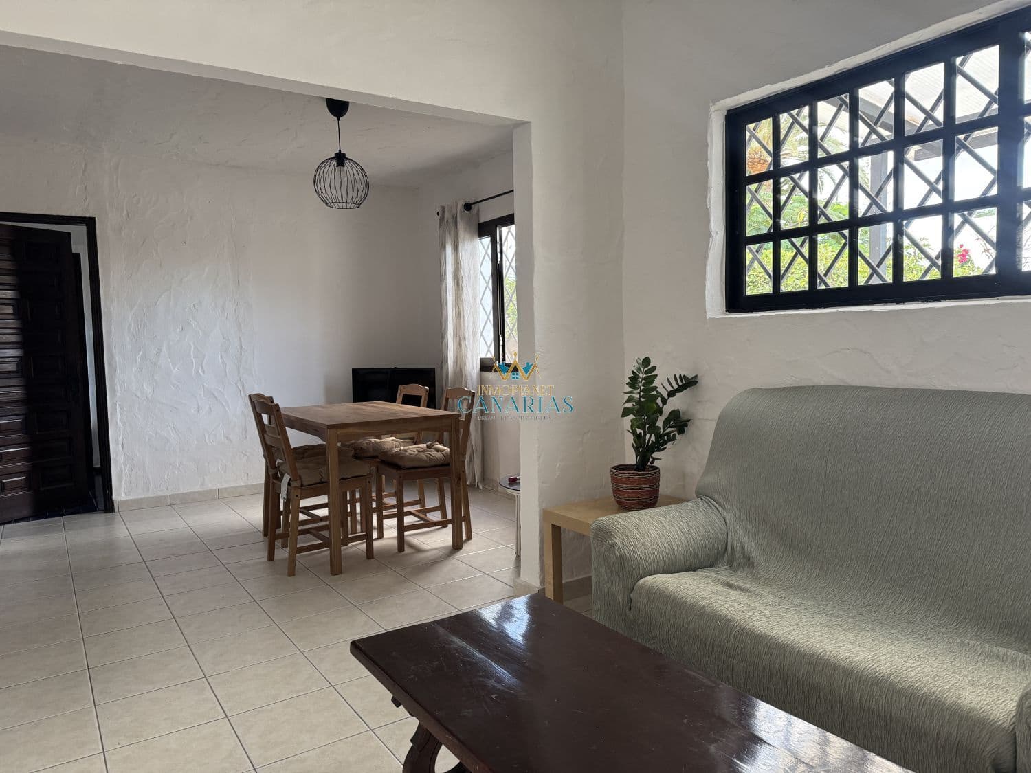 Bungalow de 2 habitaciones en Playa del Inglés en alquiler - 1.500 € (Ref: 9500386)