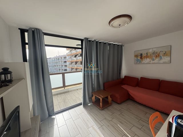 Appartement de 1 chambre à louer à Playa del Inglés, San Bartolomé de Tirajana - 950 € (Ref: 9500387)