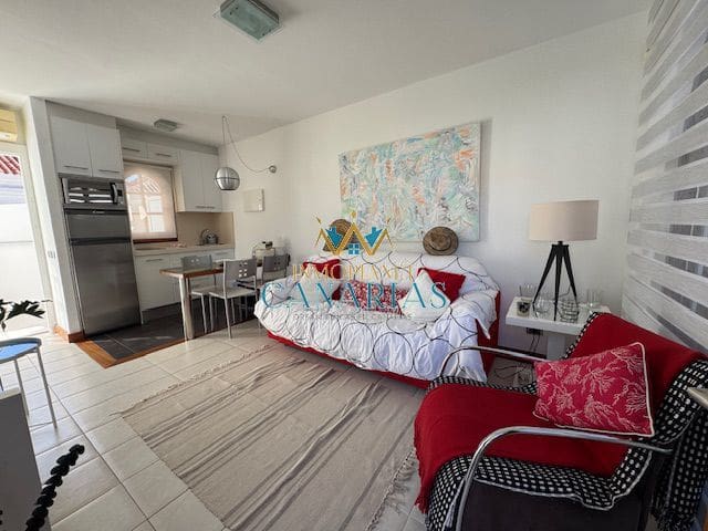 Bungalow de 1 habitación en Campo Internacional, San Bartolomé de Tirajana en alquiler - 1.300 € (Ref: 9500388)