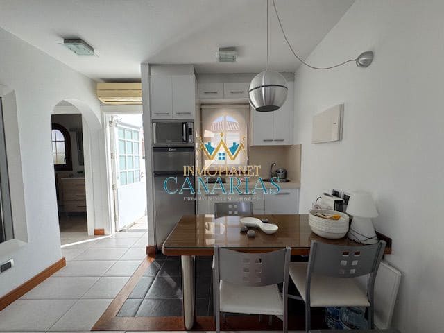 Bungalow de 1 habitación en Campo Internacional, San Bartolomé de Tirajana en alquiler - 1.300 € (Ref: 9500388)