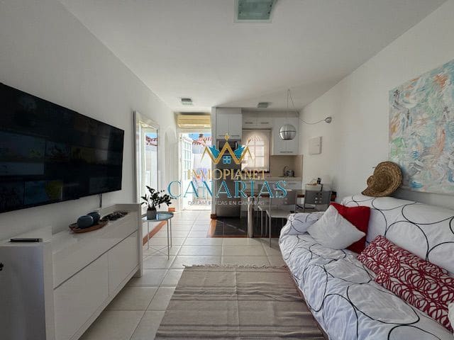 Bungalow de 1 habitación en Campo Internacional, San Bartolomé de Tirajana en alquiler - 1.300 € (Ref: 9500388)