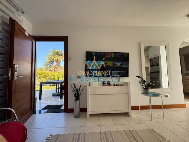 Bungalow de 1 habitación en Campo Internacional, San Bartolomé de Tirajana en alquiler - 1.300 € (Ref: 9500388)
