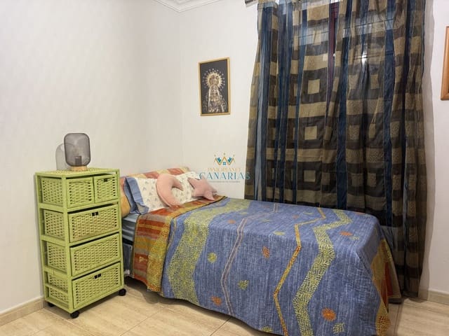 2 sovrum Lägenhet att hyra i Centro, Las Palmas de Gran Canaria - 1 300 € (Ref: 9520928)