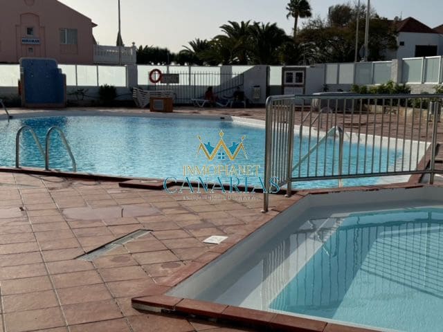 2 bedroom Apartment for sale in Playa del Ingles - € 298,000 (Ref: 9521286)