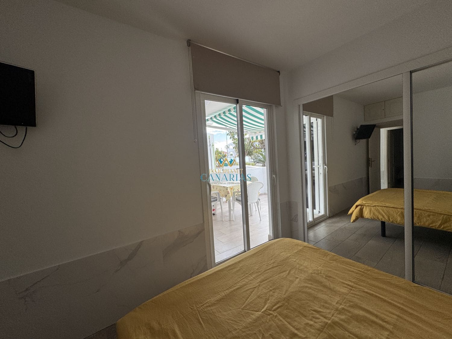 2 bedroom Apartment for sale in Playa del Ingles - € 298,000 (Ref: 9521286)