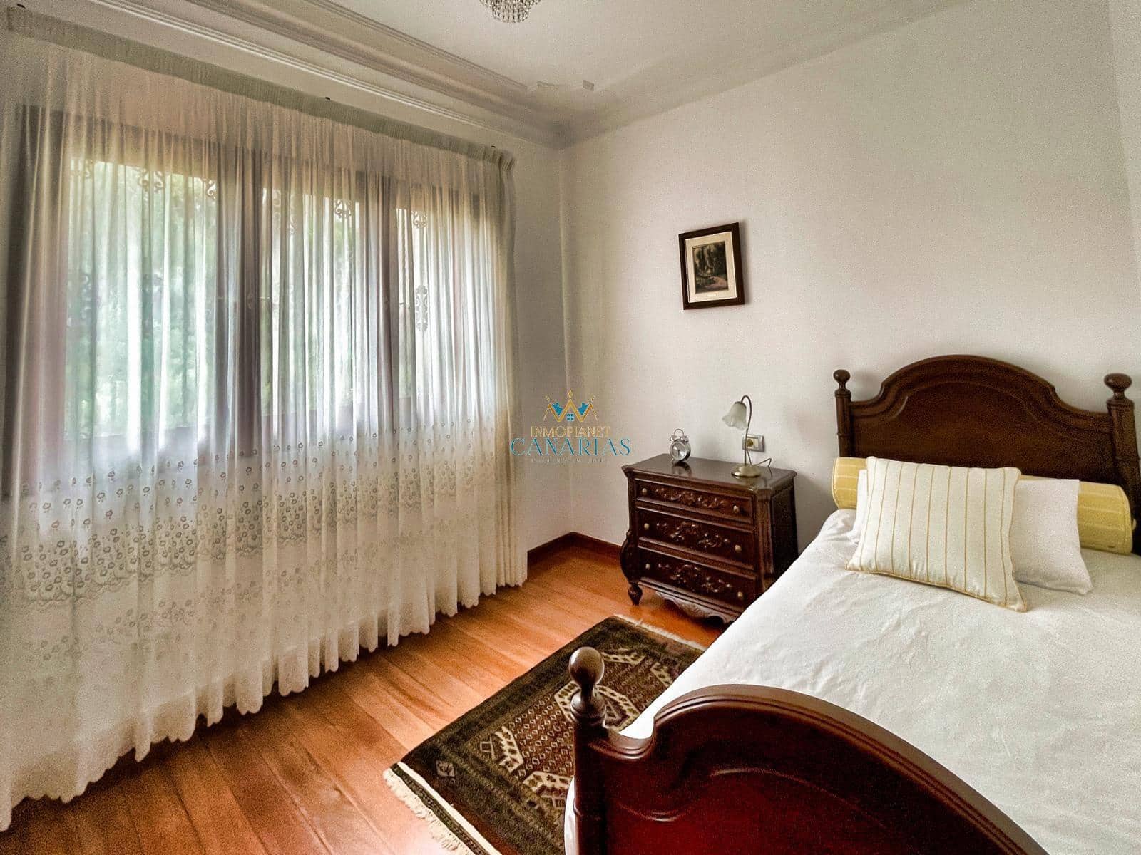 5 sovrum Villa till salu i Santa Brigida - 950 000 € (Ref: 9547582)