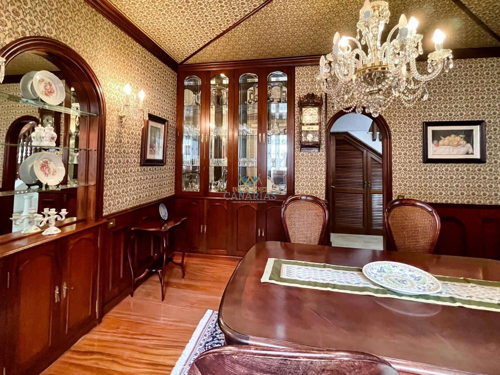 5 sovrum Villa till salu i Santa Brigida - 950 000 € (Ref: 9547582)