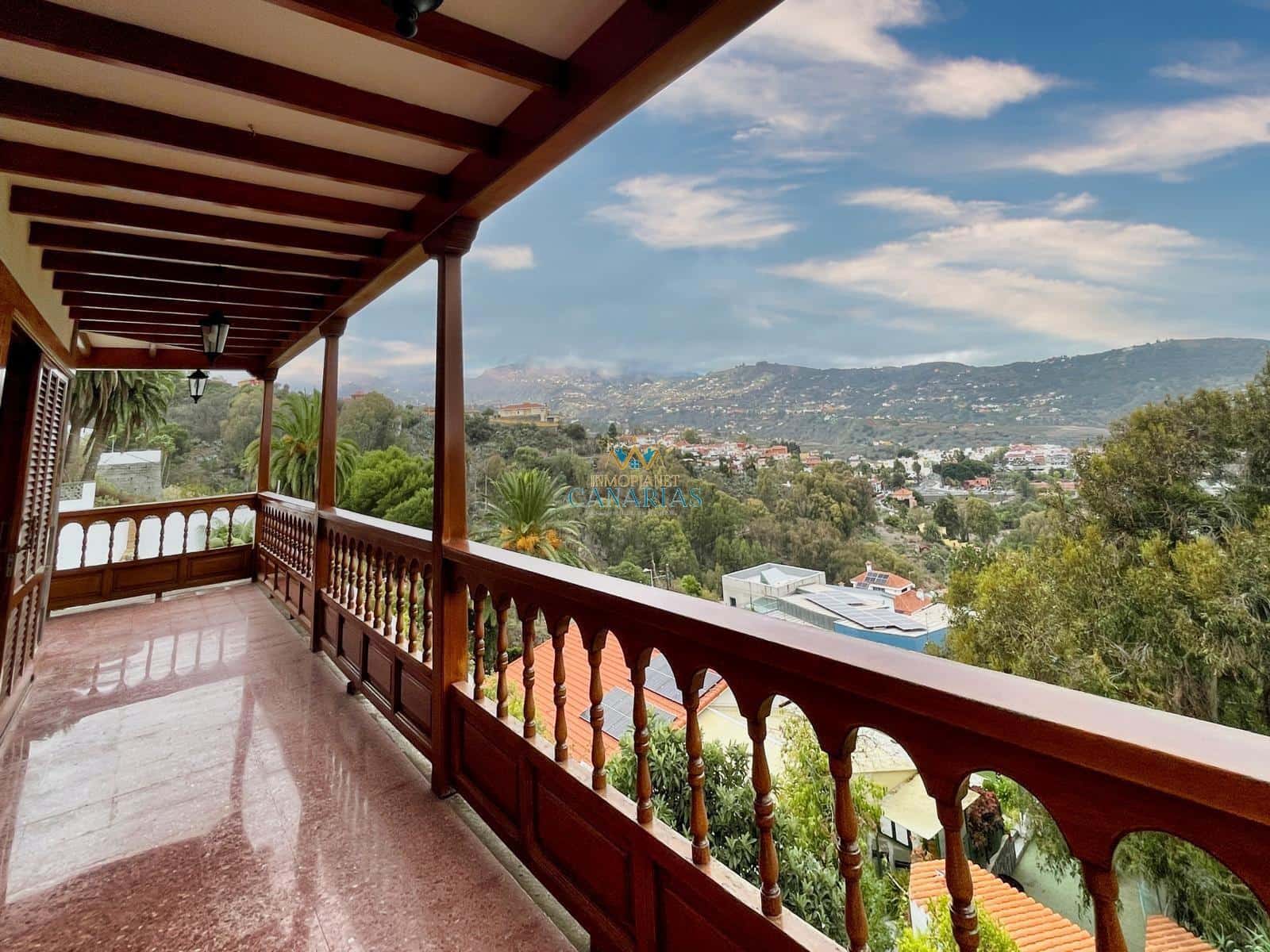 5 sovrum Villa till salu i Santa Brigida - 950 000 € (Ref: 9547582)