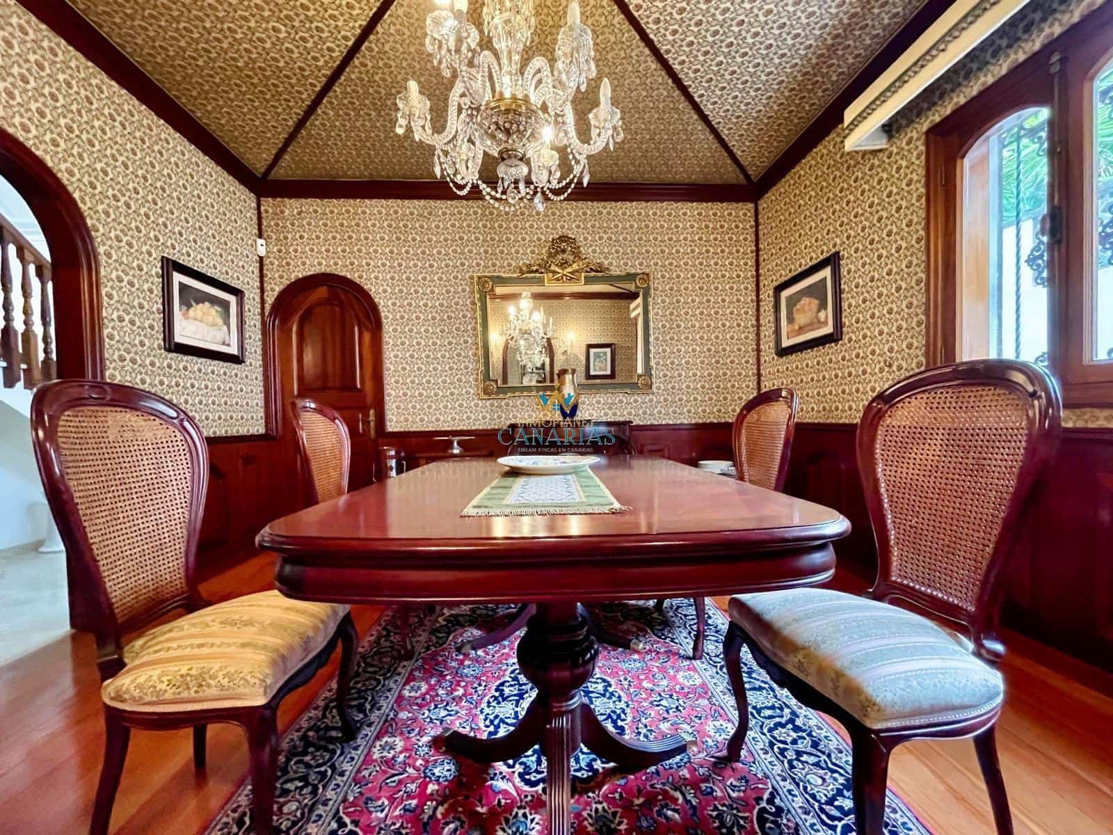 5 sovrum Villa till salu i Santa Brigida - 950 000 € (Ref: 9547582)