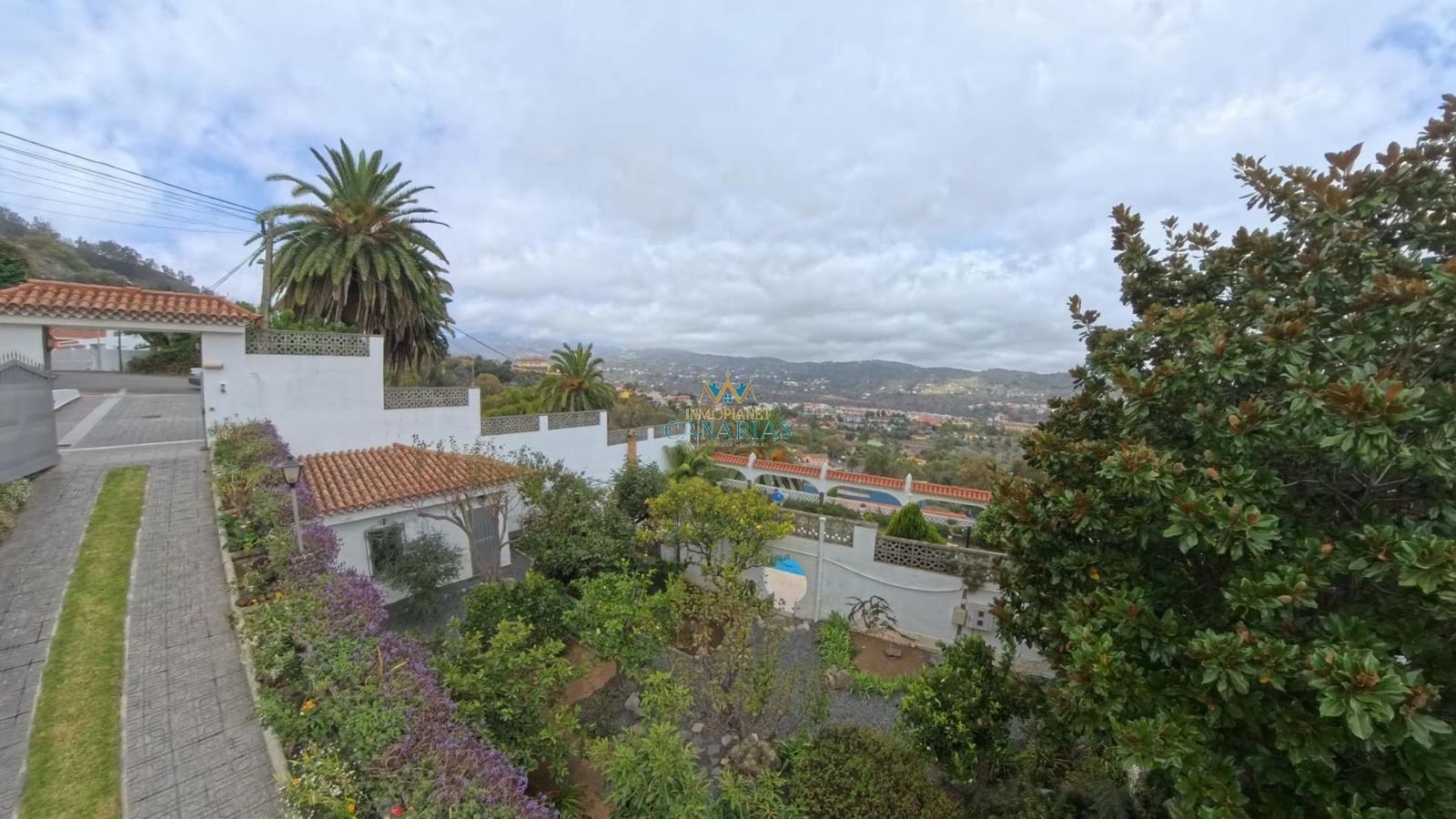 5 sovrum Villa till salu i Santa Brigida - 950 000 € (Ref: 9547582)