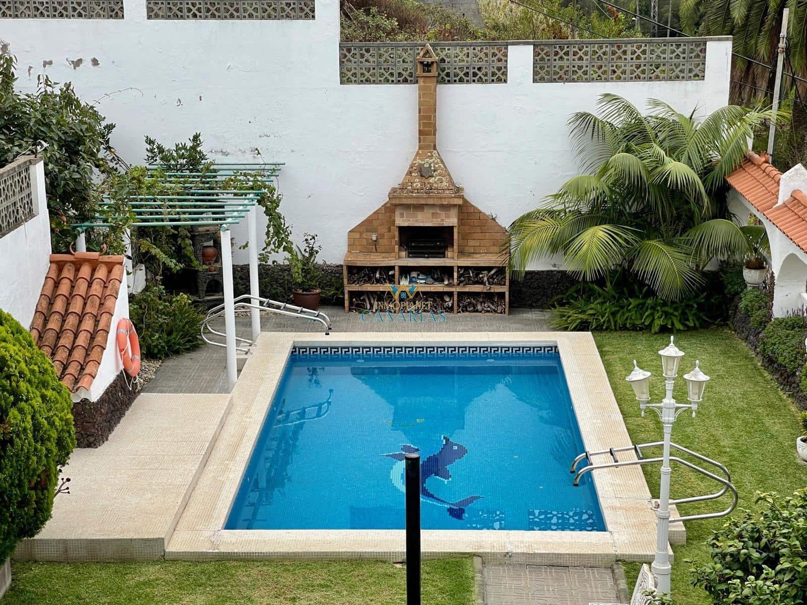 5 sovrum Villa till salu i Santa Brigida - 950 000 € (Ref: 9547582)