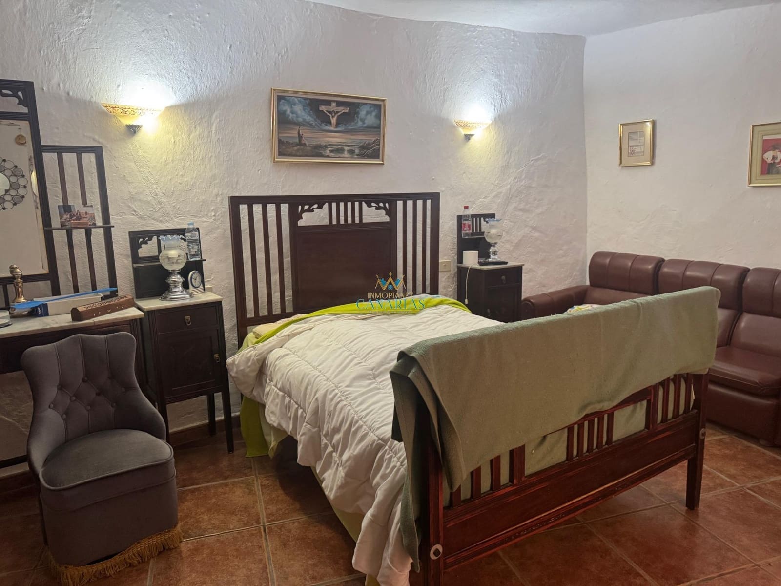 Casa de 4 habitaciones en San Bartolomé de Tirajana en venta - 295.000 € (Ref: 9547587)