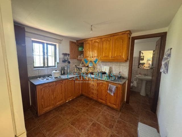 Casa de 4 habitaciones en San Bartolomé de Tirajana en venta - 295.000 € (Ref: 9547587)