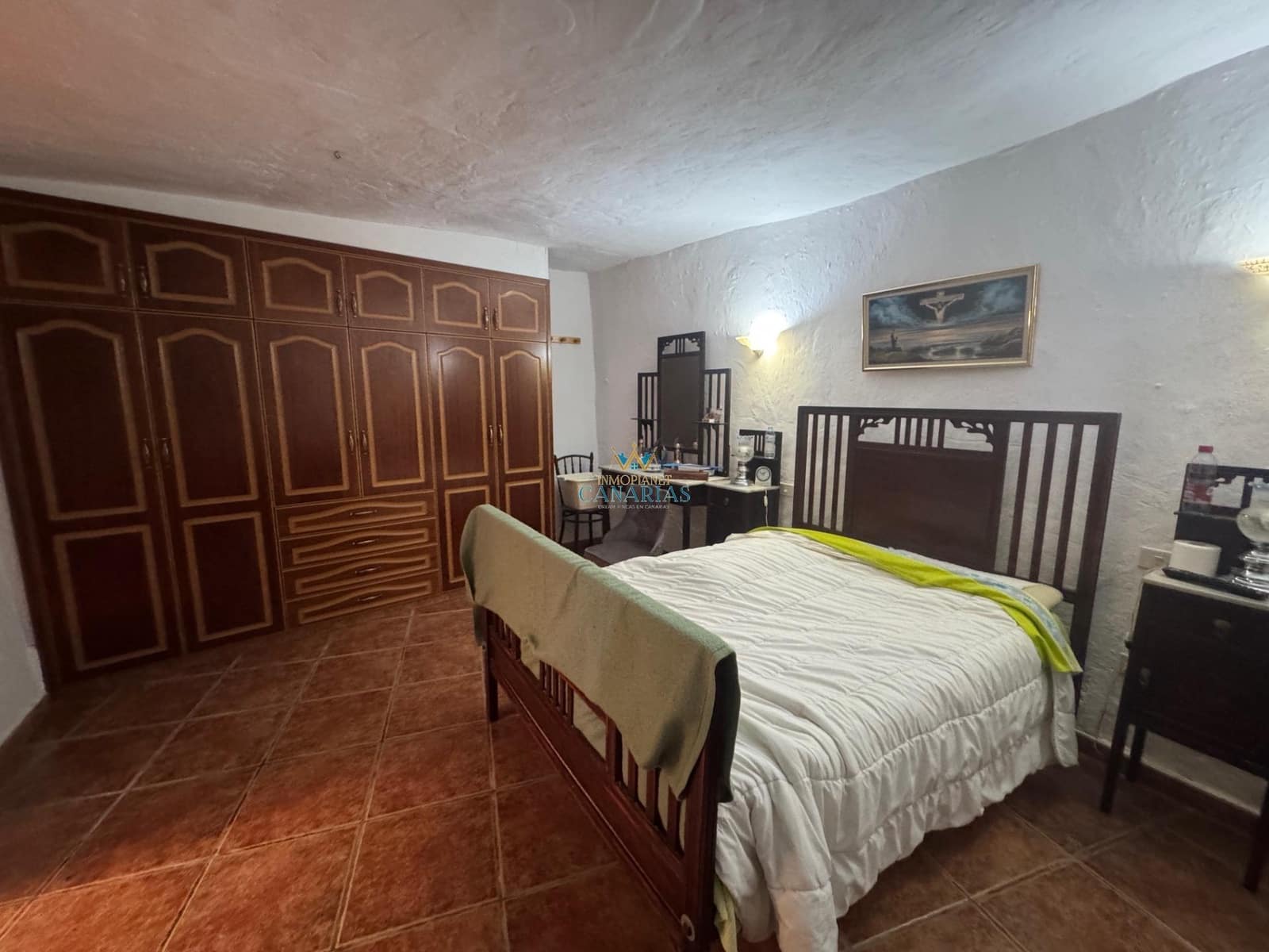 Casa de 4 habitaciones en San Bartolomé de Tirajana en venta - 295.000 € (Ref: 9547587)