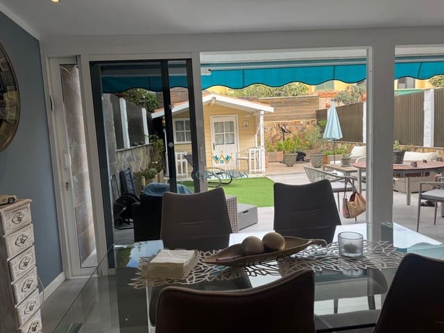 Apartamento de 2 habitaciones en Sonneland, San Bartolomé de Tirajana en venta - 588.000 € (Ref: 9547590)