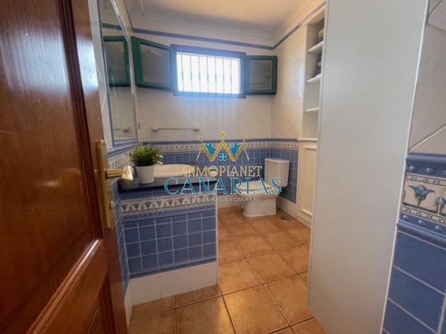 2 bedroom Apartment for rent in San Bartolome de Tirajana - € 1,650 (Ref: 9547593)