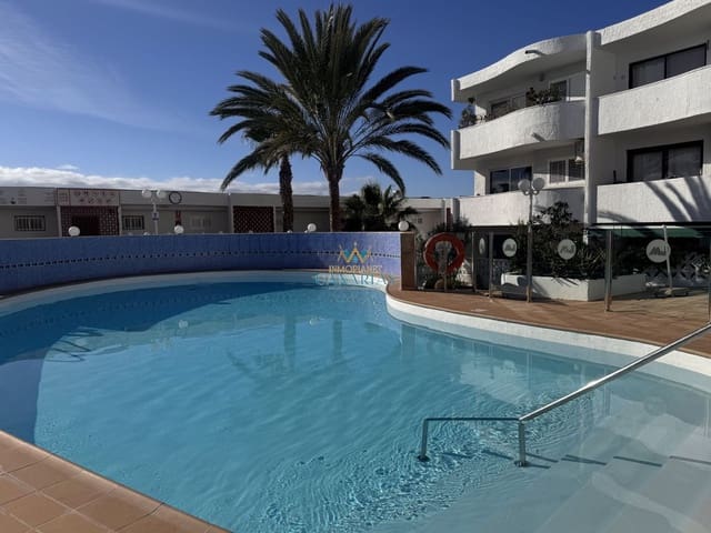 Apartamento de 2 habitaciones en San Bartolomé de Tirajana en venta - 250.000 € (Ref: 9547595)