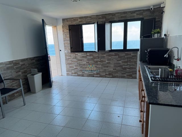 3 chambre Maison de Ville à vendre à Gáldar - 220 000 € (Ref: 9562159)