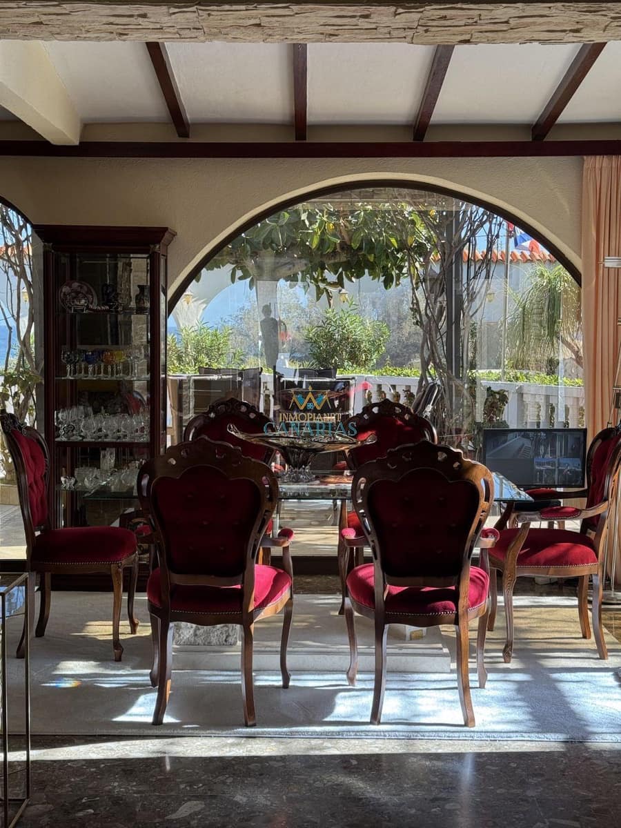 4 sovrum Villa till salu i Playa del Ingles med garage - 1 700 000 € (Ref: 9570822)