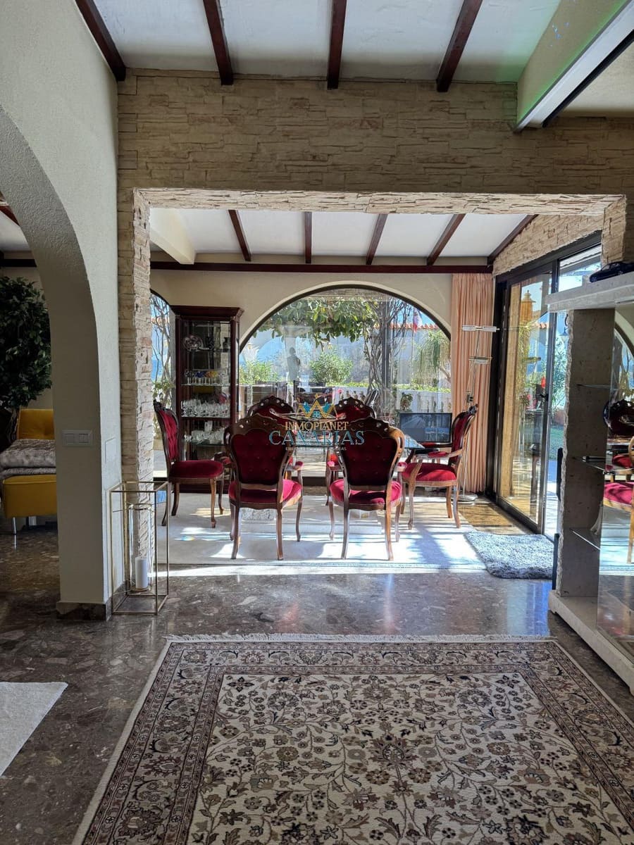 4 sovrum Villa till salu i Playa del Ingles med garage - 1 700 000 € (Ref: 9570822)