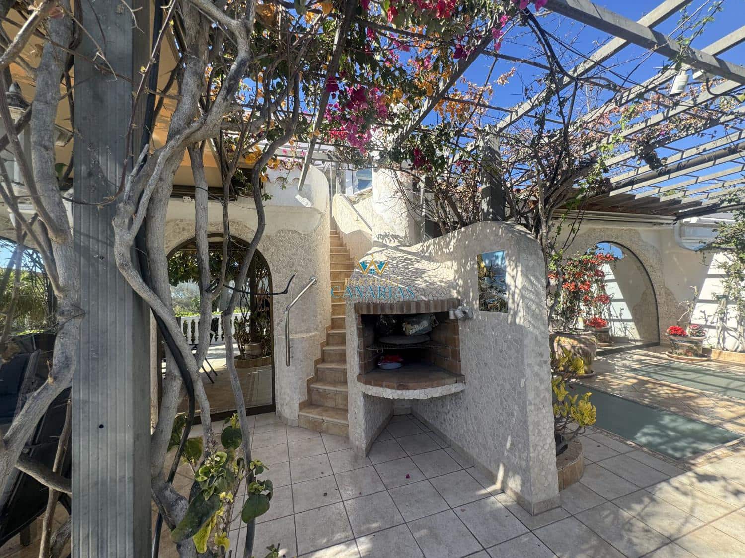 4 sovrum Villa till salu i Playa del Ingles med garage - 1 700 000 € (Ref: 9570822)