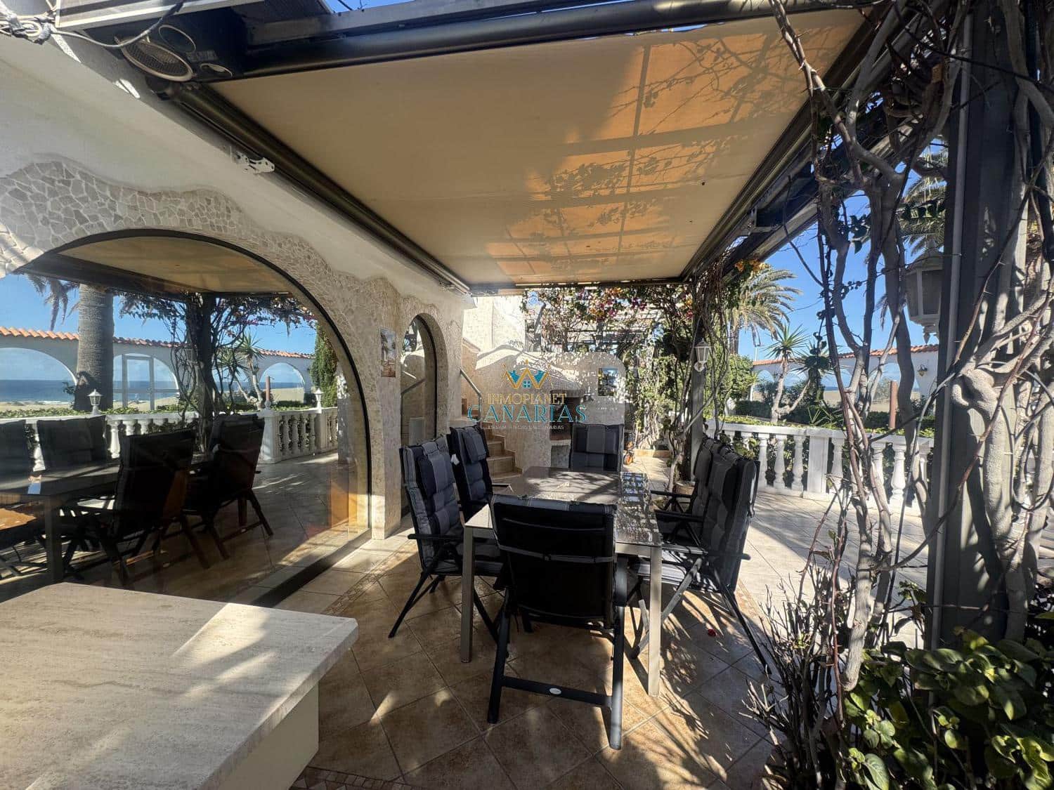 4 sovrum Villa till salu i Playa del Ingles med garage - 1 700 000 € (Ref: 9570822)