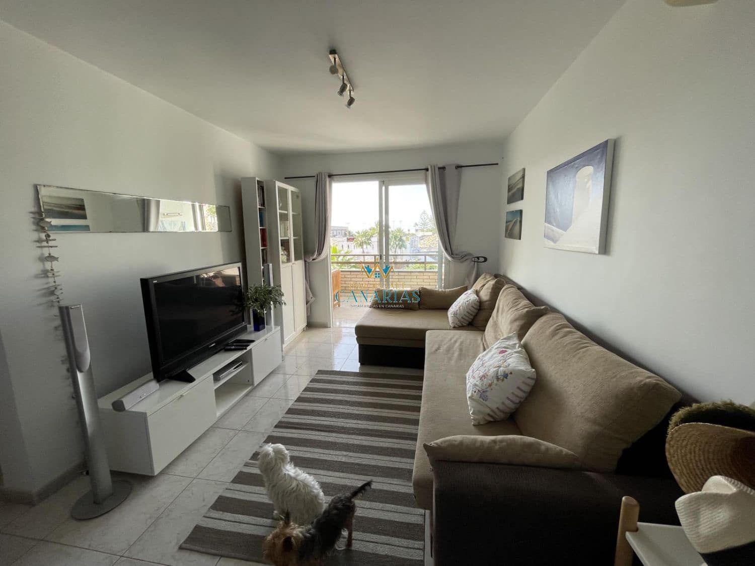 2 slaapkamer Appartement te huur in San Bartolome de Tirajana - € 1.400 (Ref: 9615217)