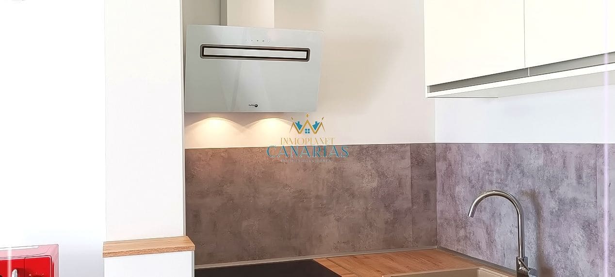 1 makuuhuone Huoneisto vuokrattavana paikassa Playa del Aguila - 1 300 € (Ref: 9651294)