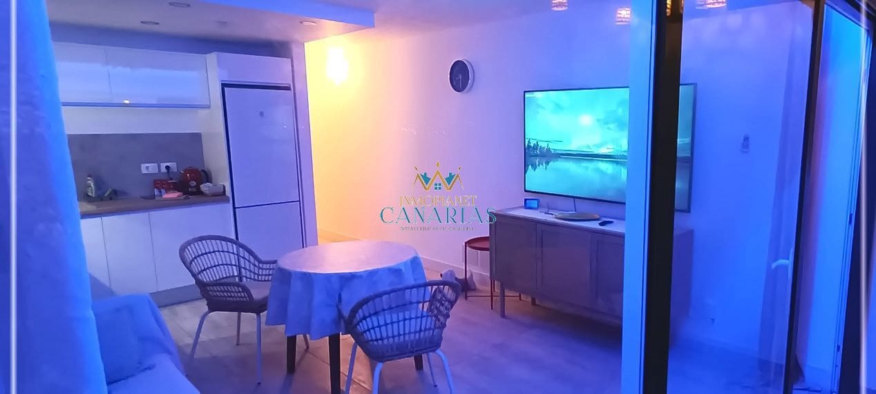 1 makuuhuone Huoneisto vuokrattavana paikassa Playa del Aguila - 1 300 € (Ref: 9651294)