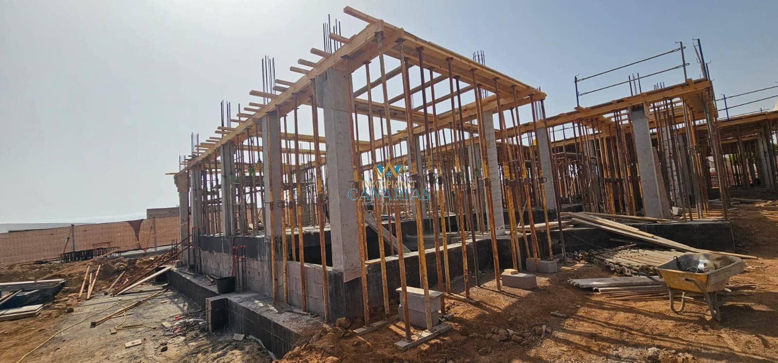 2 bedroom Villa for sale in La Oliva - € 454,000 (Ref: 9735313)