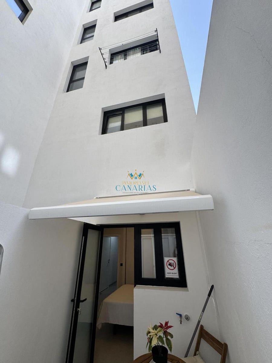 1 soveværelse Lejlighed til leje i Las Palmas de Gran Canaria - € 1.300 (Ref: 9751598)