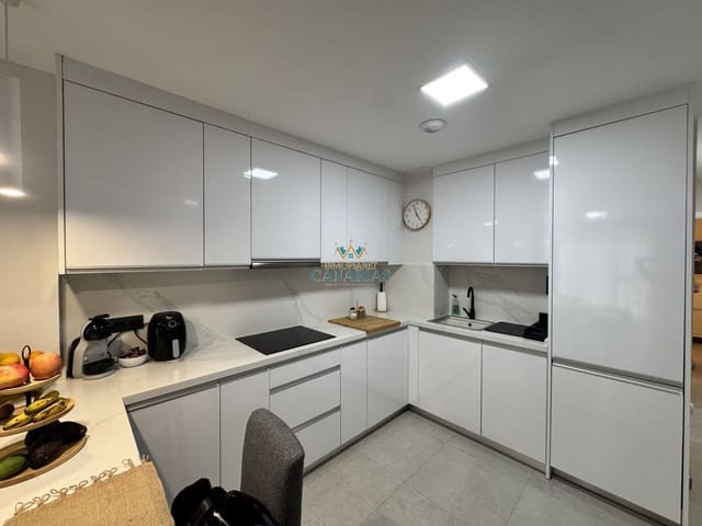 1 soveværelse Lejlighed til leje i Centro, Las Palmas de Gran Canaria - € 1.300 (Ref: 9751598)