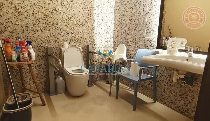 Erhverv til salg i San Bartolome de Tirajana - € 50.000 (Ref: 9763540)