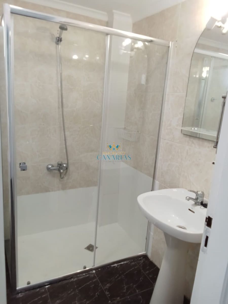 1 bedroom Apartment for rent in San Bartolome de Tirajana - € 950 (Ref: 9796193)