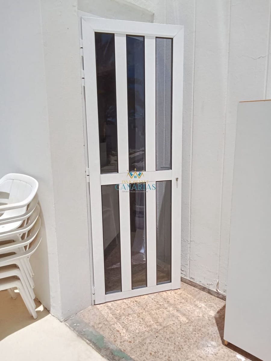 1 bedroom Apartment for rent in San Bartolome de Tirajana - € 950 (Ref: 9796193)