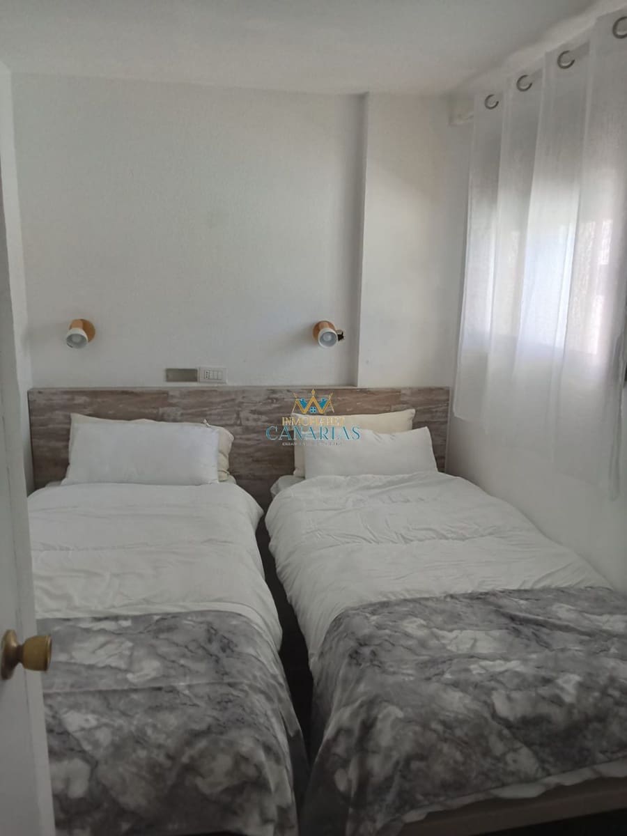 1 bedroom Apartment for rent in San Bartolome de Tirajana - € 950 (Ref: 9796193)