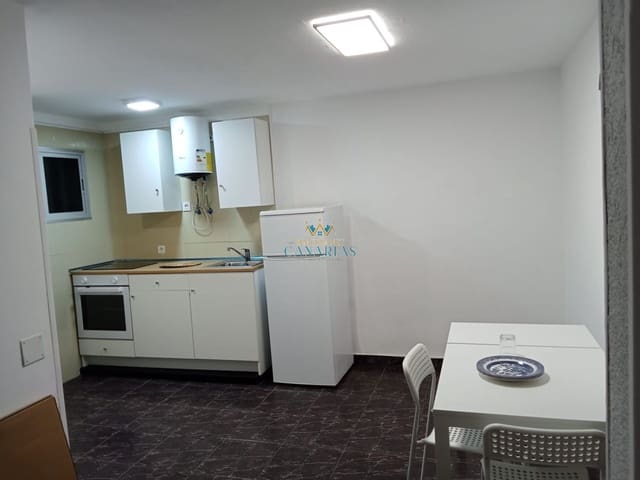 1 slaapkamer Appartement te huur in San Bartolomé de Tirajana - € 950 (Ref: 9796193)