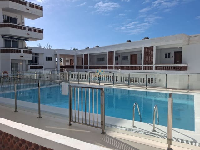 1 slaapkamer Appartement te huur in San Bartolomé de Tirajana - € 950 (Ref: 9796193)