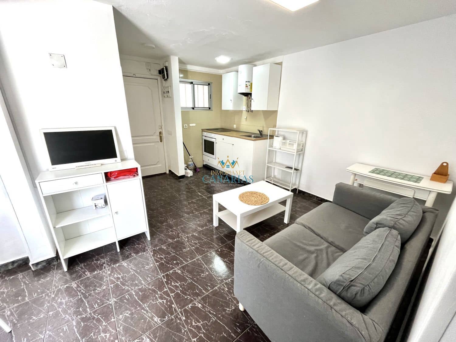 1 bedroom Apartment for rent in San Bartolome de Tirajana - € 950 (Ref: 9796193)