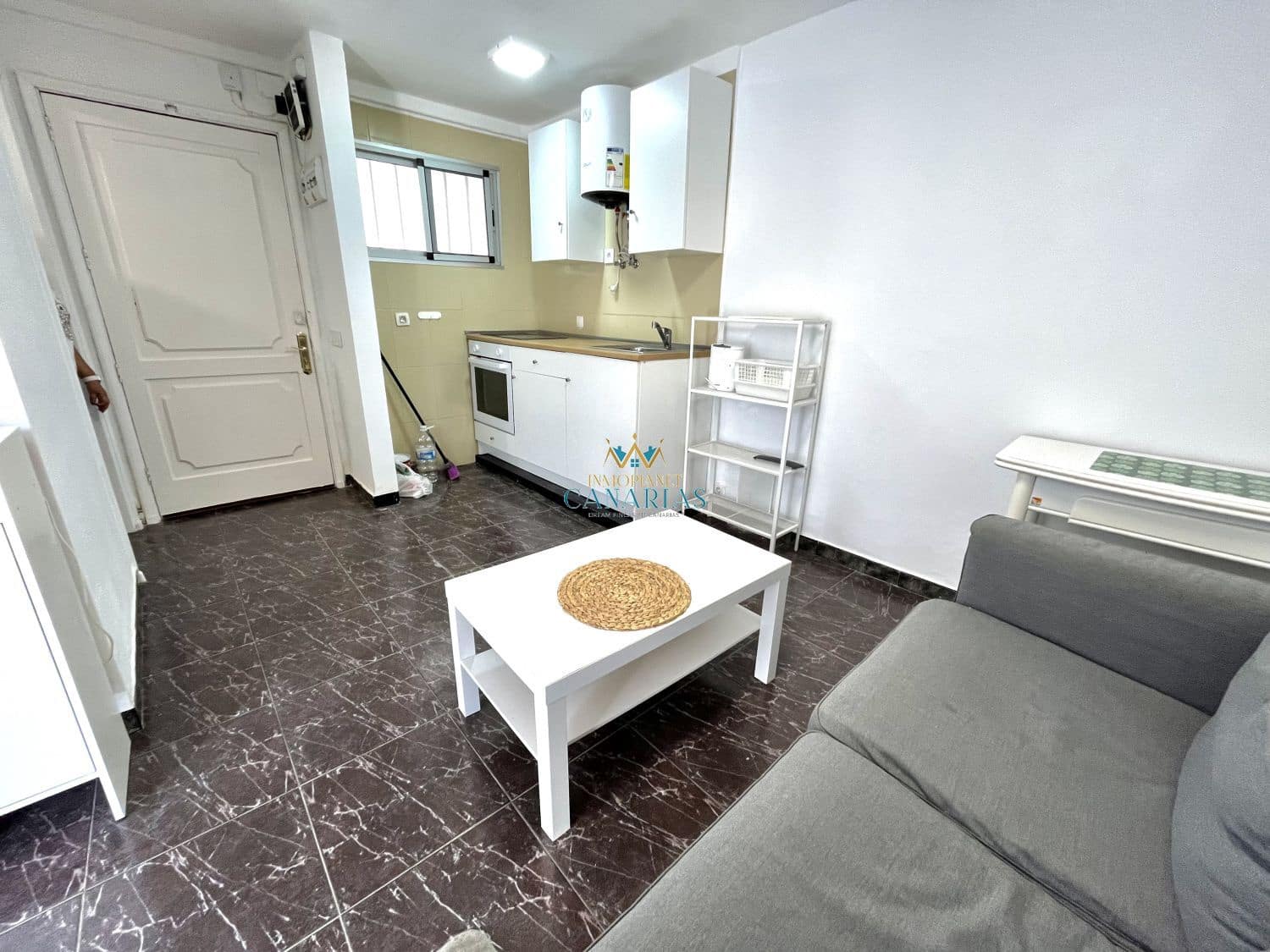 1 bedroom Apartment for rent in San Bartolome de Tirajana - € 950 (Ref: 9796193)