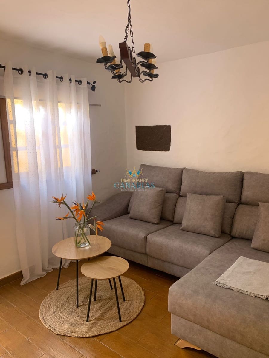 2 makuuhuone Omakotitalo vuokrattavana paikassa Galdar mukana uima-altaan - 1 000 € (Ref: 9817802)