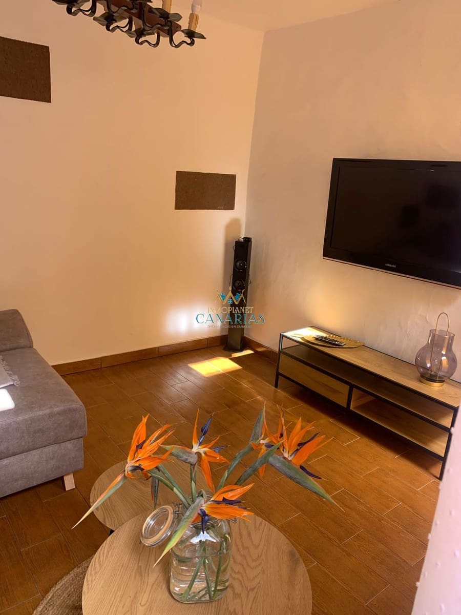 2 makuuhuone Omakotitalo vuokrattavana paikassa Galdar mukana uima-altaan - 1 000 € (Ref: 9817802)