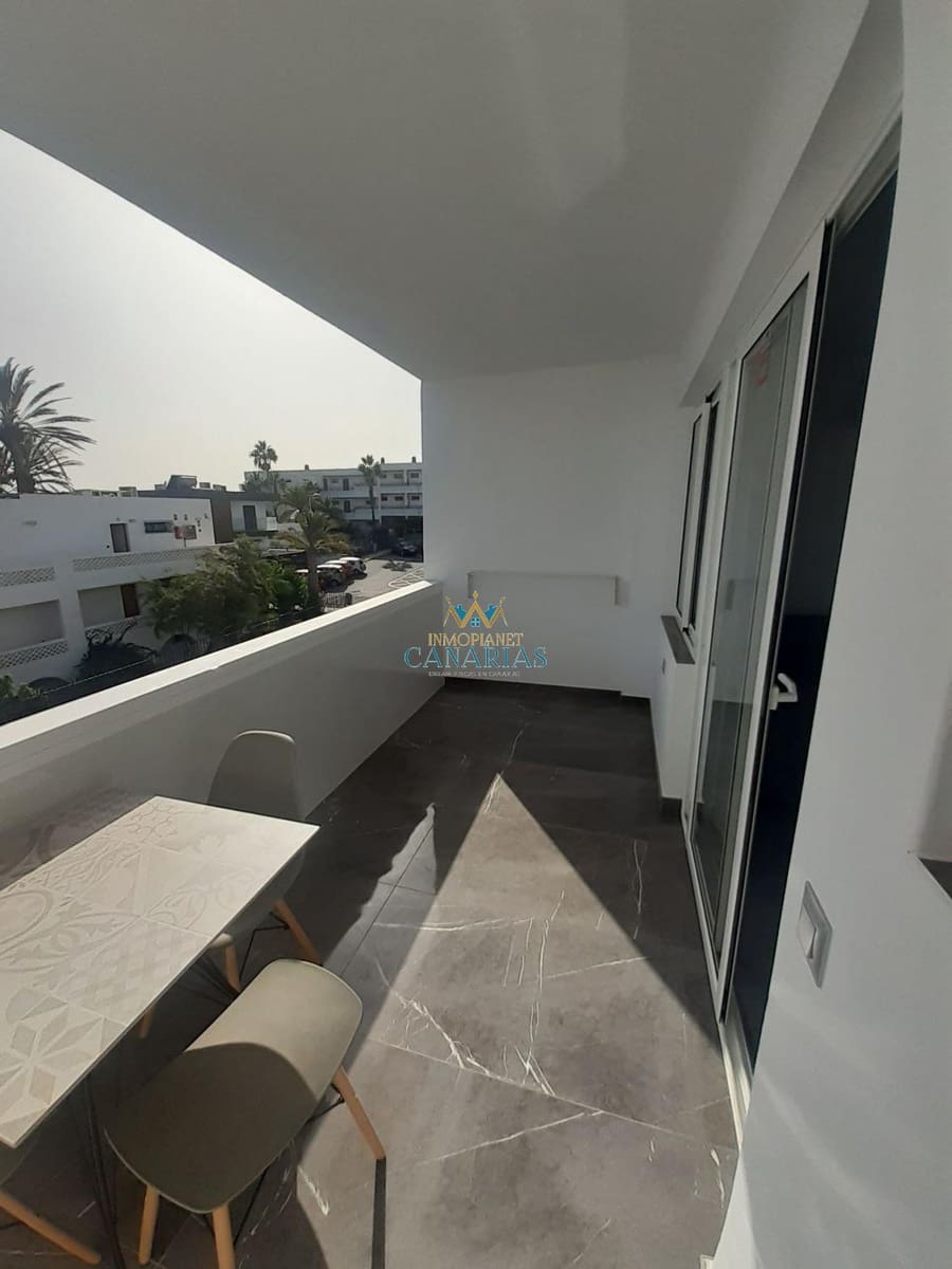 Apartamento de 1 habitación en San Bartolomé de Tirajana en alquiler - 1.200 € (Ref: 9838995)
